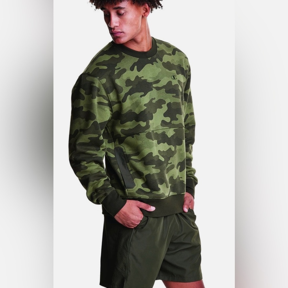 Champion Men's Urban Pursuits AOP, Medium
Crew Camo Cargo
Sweatshirt Olive/Army